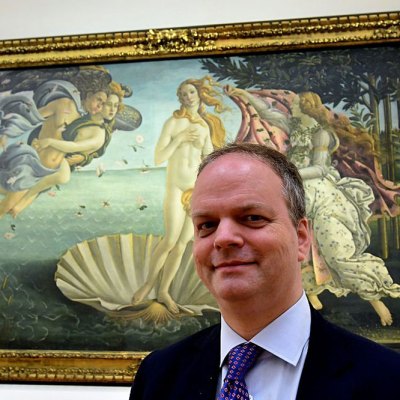 Uffizi director Eike Schmidt in front of Botticelli’s Birth of Venus, at the reopening of the gallery’s room dedicated to the artist in 2016. Photo: Alberto Pizzoli/AFP/Getty Images