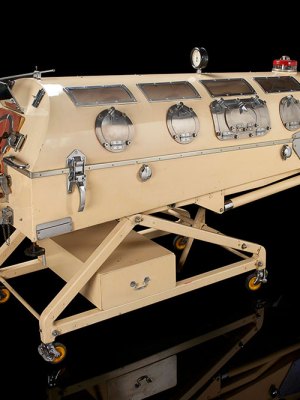 The Smith-Clarke Senior ‘iron lung’ from 1953, exhibited in the medicine galleries at the Science Museum, London.