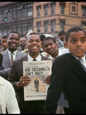 Untitled, Harlem, New York (1963), Gordon Parks.