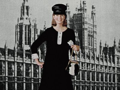 Model wearing Mary Quant’s Pattern No. 3288, set against the Houses of Parliament (1964), John Walcott