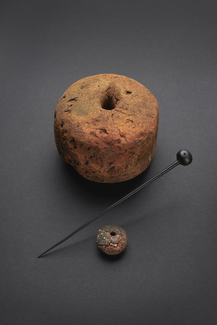 Loomweight, spindlewhorl and pin from the Havering Hoard (c. 900–c. 800 BC).