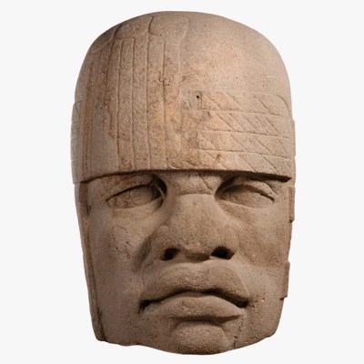 Colossal head 4 (1200–900 BC), Olmec, Mexico. Museo de Antropología de Xalapa.