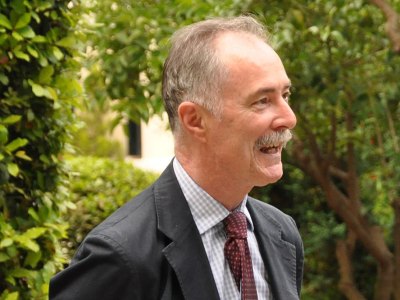 Ian Jenkins (1953–2020) in the garden at the British School at Athens. Reproduced with the permission of the British School at Athens