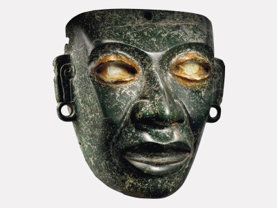 A Teotihuacán mask sold at Christie’s Paris in February for €437,500
