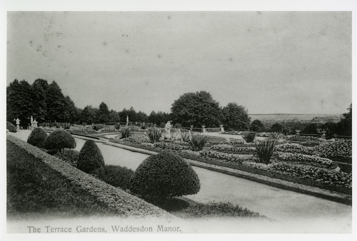 Archival image of the parterre.