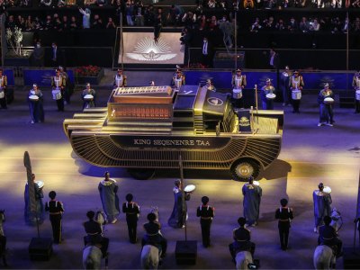 A specially designed vehicle transports the mummy of King Seqenenre Taa from the Egyptian Museum in Tahrir Square to the new Museum of Egyptian Civilization on 3 April 2021.