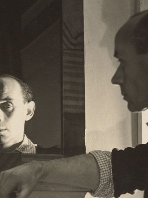 Ben Nicholson photographed by Humphrey Spender (c. 1935).