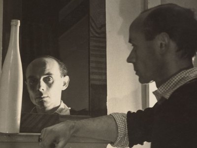 Ben Nicholson photographed by Humphrey Spender (c. 1935).