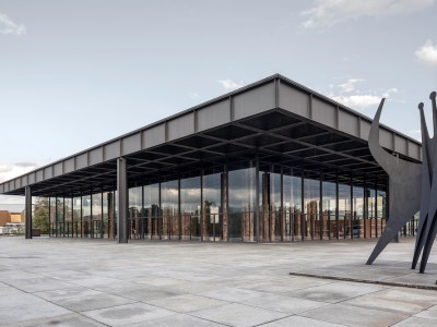 The Neue Nationalgalerie, Berlin, with Alexander Calder’s Têtes et Queue (1965).