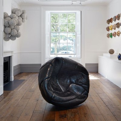 Installation view, ‘Balls’, OOF Gallery, London, 2021.