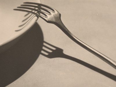(detail; 1928), André Kertész.