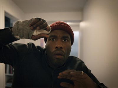 Yahya Abdul-Mateen II as Anthony McCoy in Candyman (2021; dir. Nia DaCosta).
