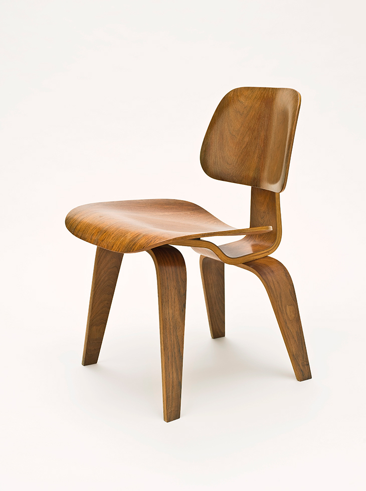 Chair DCW (Dining Chair Wood) (1946), Charles Eames and Ray Eames.