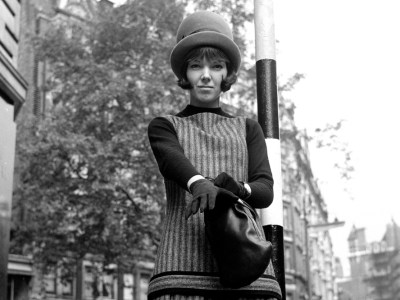 After a fashion – Mary Quant on the Brompton Road, Knightsbridge, in October 1960. Photo: Cyril Maitland/Mirrorpix/Getty Images