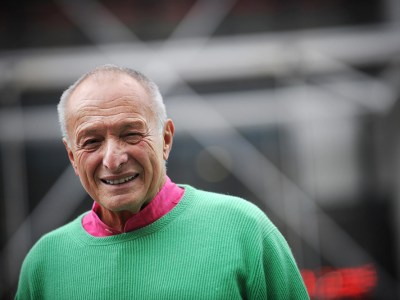 Richard Roger in front of the Centre Pompidou in Paris in November 2007.