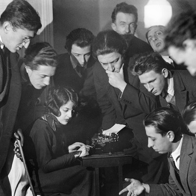 Waking Dream Seance: Surrealist Group,
