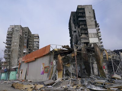 destroyed buildings in Mariupol city