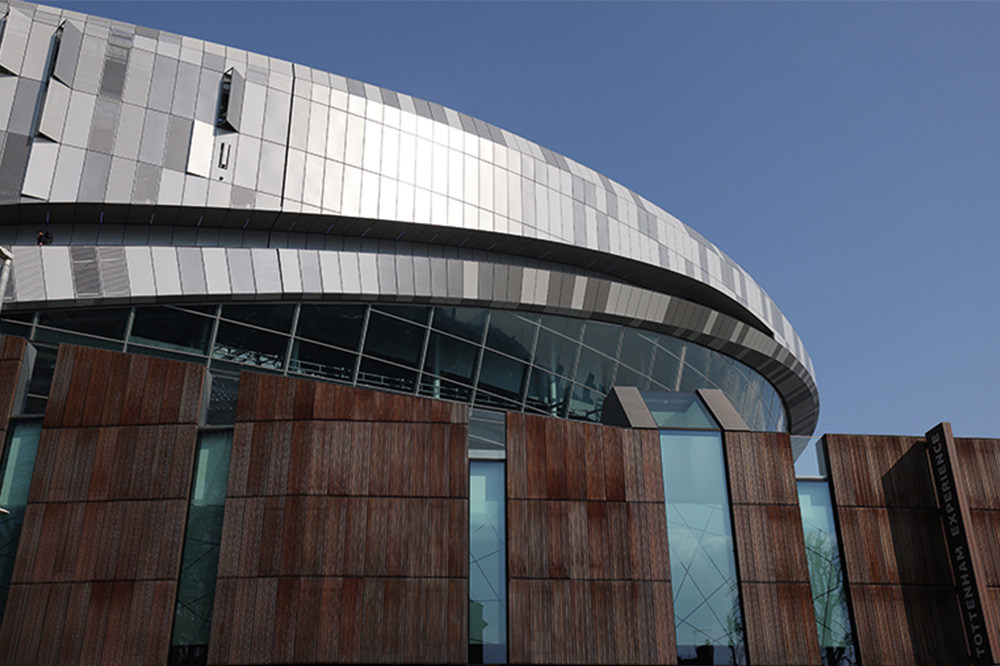 Is Tottenham Hotspur still clinging to the past?