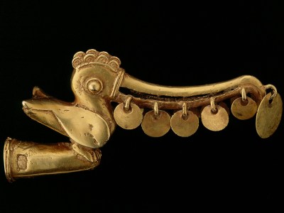 Bird finial, early Zenú (200 BC–1000 CE). Colombia Caribbean Lowlands. Museo del Oro, Banco de la Repúblic, Bogotá