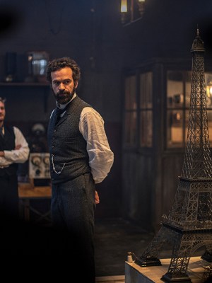 Romain Duris in ‘Eiffel’.