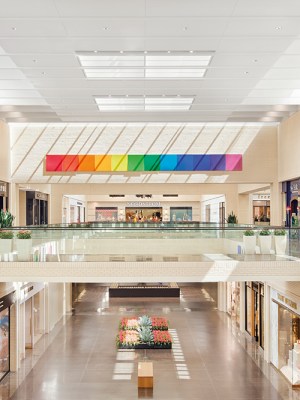 View of Anthony Caro’s ‘River Song’ (2011–12) in NorthPark Center in Dallas, Texas, founded in 1965 by Raymond and Patsy Nasher.