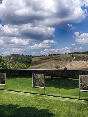 Daniel Buren installation