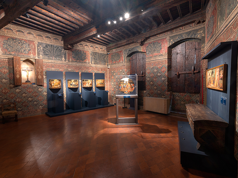The Lo Scheggia displays at the Palazzo Davanzati.