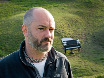 Douglas Gordon