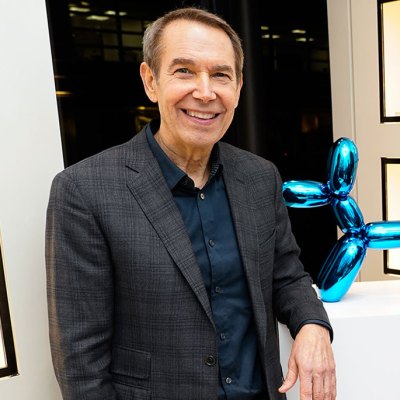 Jeff Koons balloon dog