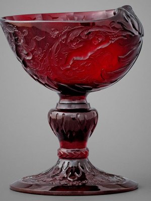 Engraved gold ruby goblet (c. 1685–90), Johann Kunckel, engraving att. to Gottfried Spiller. Courtesy Rijksmuseum, Amsterdam