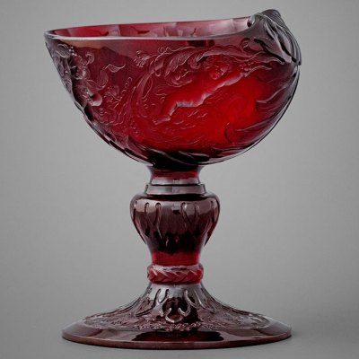 Engraved gold ruby goblet (c. 1685–90), Johann Kunckel, engraving att. to Gottfried Spiller. Courtesy Rijksmuseum, Amsterdam