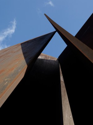 Fulcrum (1987), Richard Serra. Broadgate, London; Courtesy British Land