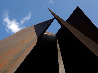 Fulcrum (1987), Richard Serra. Broadgate, London; Courtesy British Land