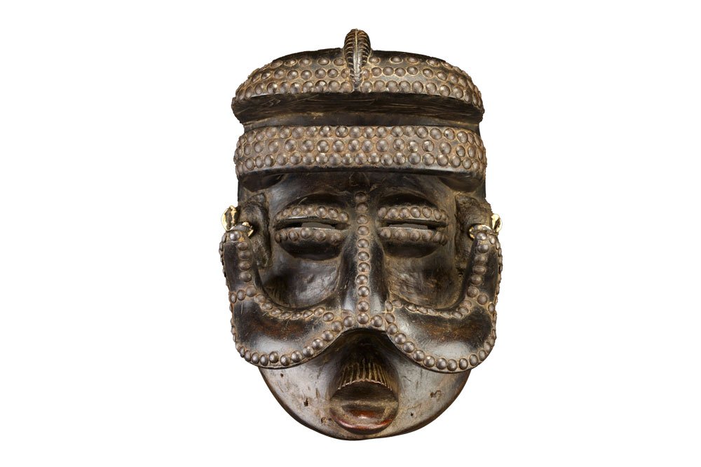 Bete Mask Behind the mask – the meaning of masquerade in West Africa - Apollo ...