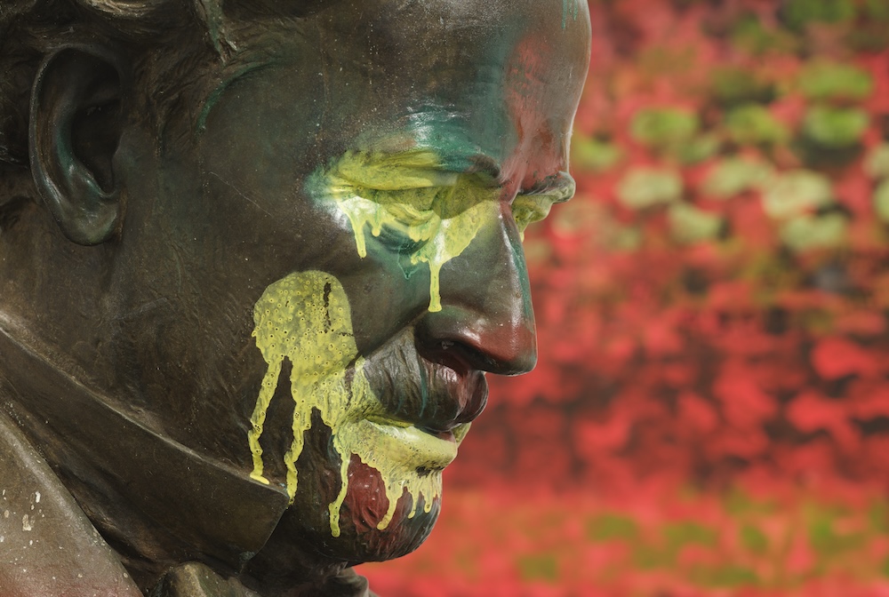 Cutting the Confederacy down to size