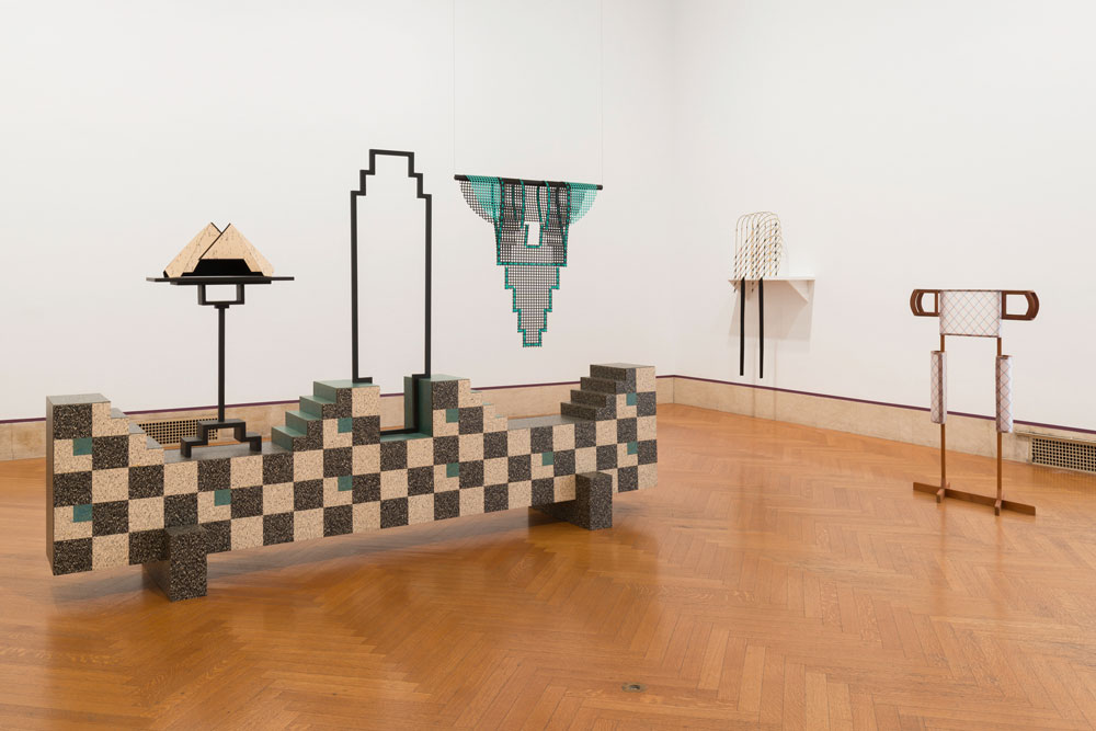 The dimension-defying cool of Diane Simpson