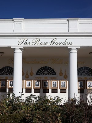 What the writing on the walls says about the White House