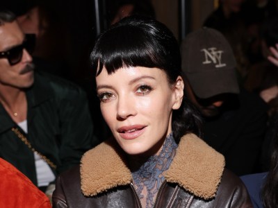 Lily Allen brings a smile to the NPG
