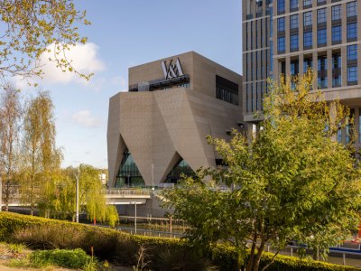 Can the V&A win at the generation game?