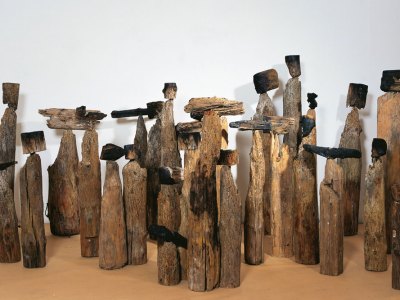 El Anatsui’s haunting driftwood sculptures