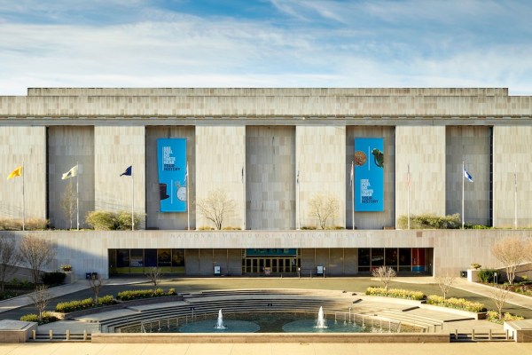 White House report accuses Smithsonian museum of ‘extreme political activism’