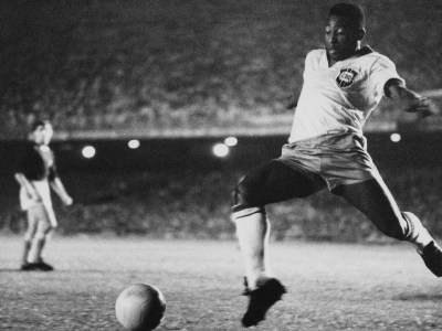 Pelé scores at Sotheby’s
