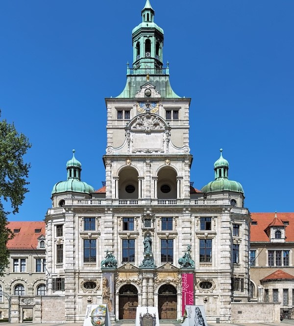 Bavaria to set up independent panel on Nazi-looted art