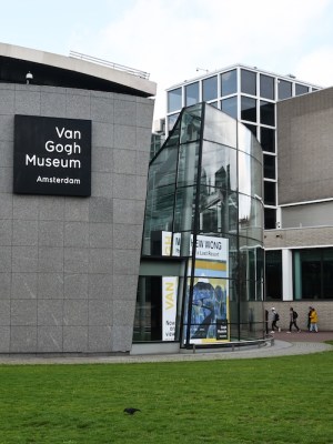Van Gogh Museum reaches funding agreement with Dutch government