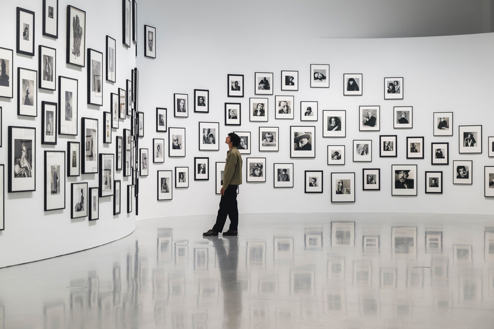 Paris’s latest mega-exhibition does the art a disservice