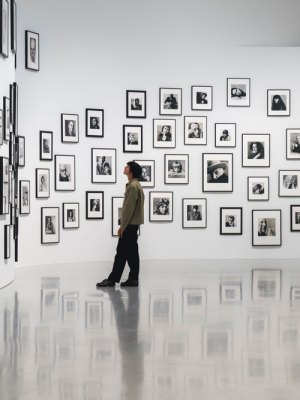 Paris’s latest mega-exhibition does the art a disservice