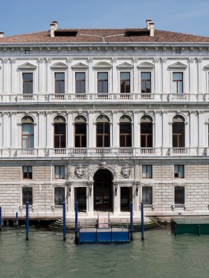 François Pinault to turn Palazzo Grassi into permanent display space